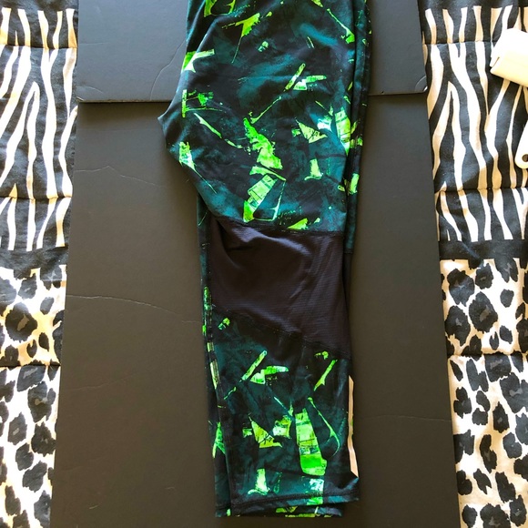 Old Navy Leggings - Picture 3 of 3